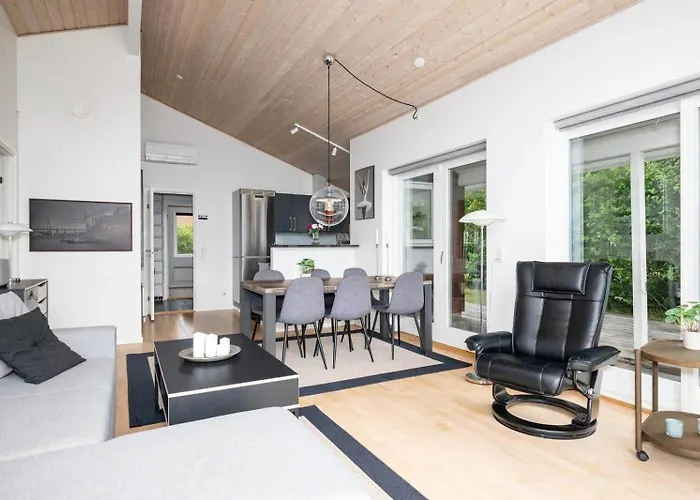 M401-vaeggerlose-marielyst-strandpark-45 * Bøtø By