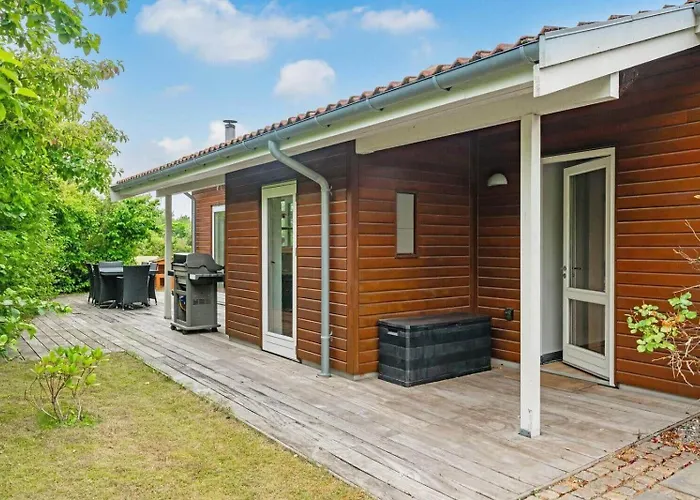 M401-vaeggerlose-marielyst-strandpark-45 Bøtø By